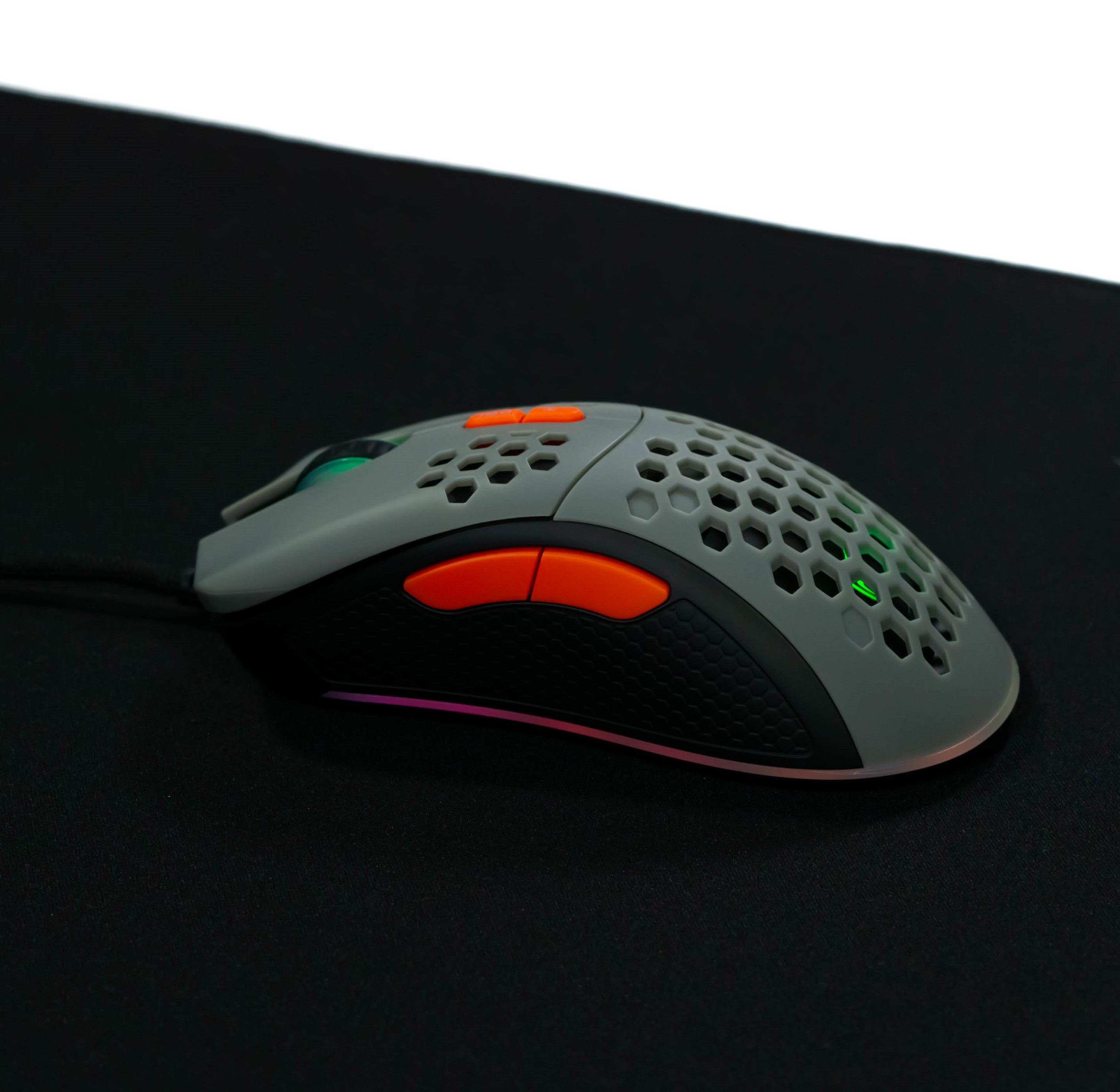 VENO | E - Ultralight Gaming Mouse